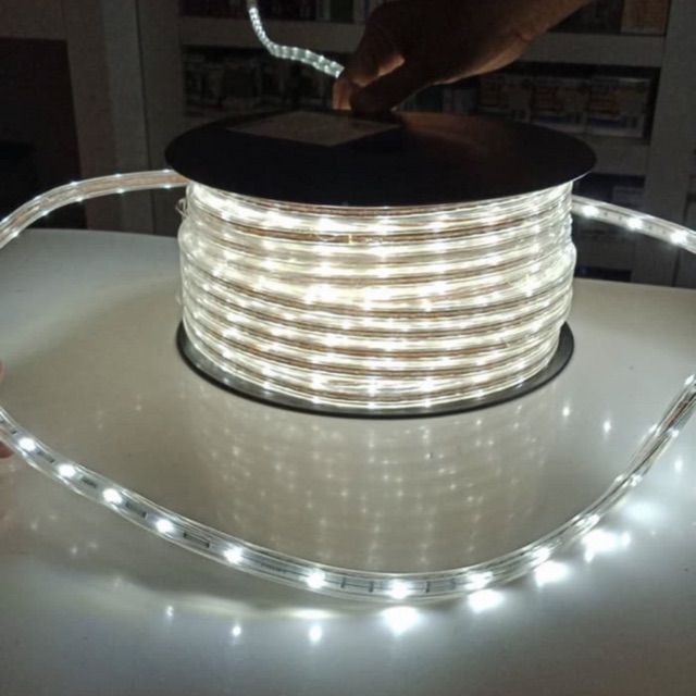  Lampu  selang  Strip 1  Roll  5 6 Watt 31086 Philips LED  50M 