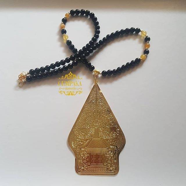 Kalung wayang gunungan tembaga - gold