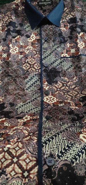 Kemeja Batik Pria Lengan Pendek Bs84 Katun Motif Modern Dixmont Semi Slimfit