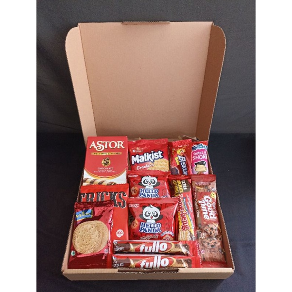 

Hampers Snack / Gift Box / Hadiah / Gift Murah / Kado Murah / Kado Ultah / Kado Wisuda / Kado Anniversarry Express