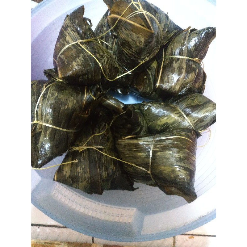 

bakcang ketan dan bakcang beras merah non halal