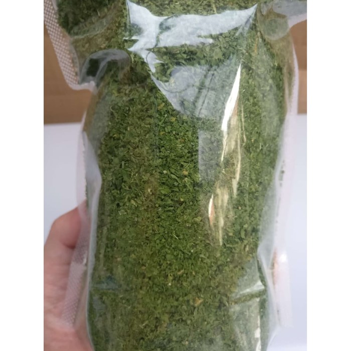 

Spesial - Dry Parsley Flake Import Usa 1Kg Standar Kualitas Resto Best Seller