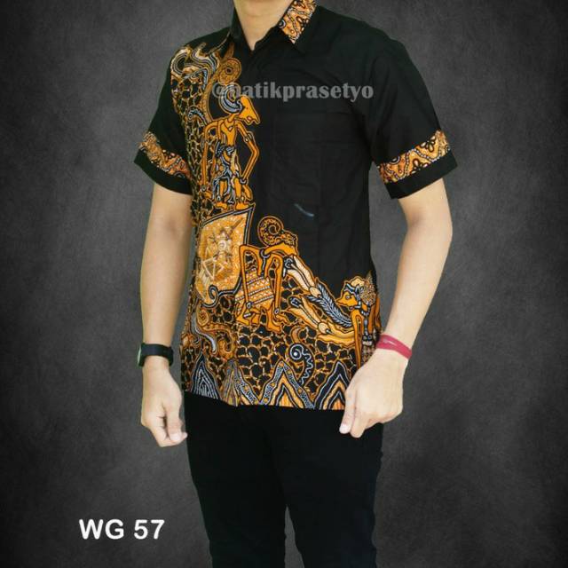 Kemeja batik wayang batik hitam gold wayang arjuna