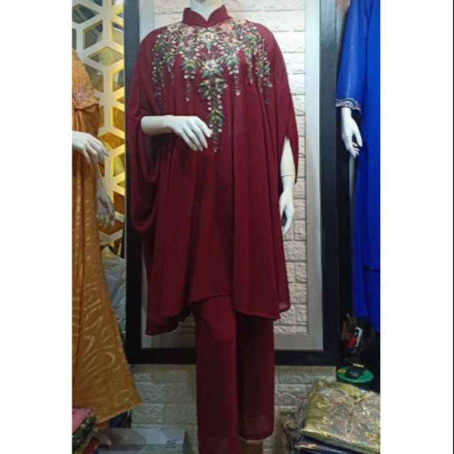 Setelan celana kaftan