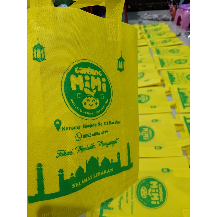 

Goodie Bag/ Tas Spunbond/ Furing/ Souvenir Plus Custom Sablon