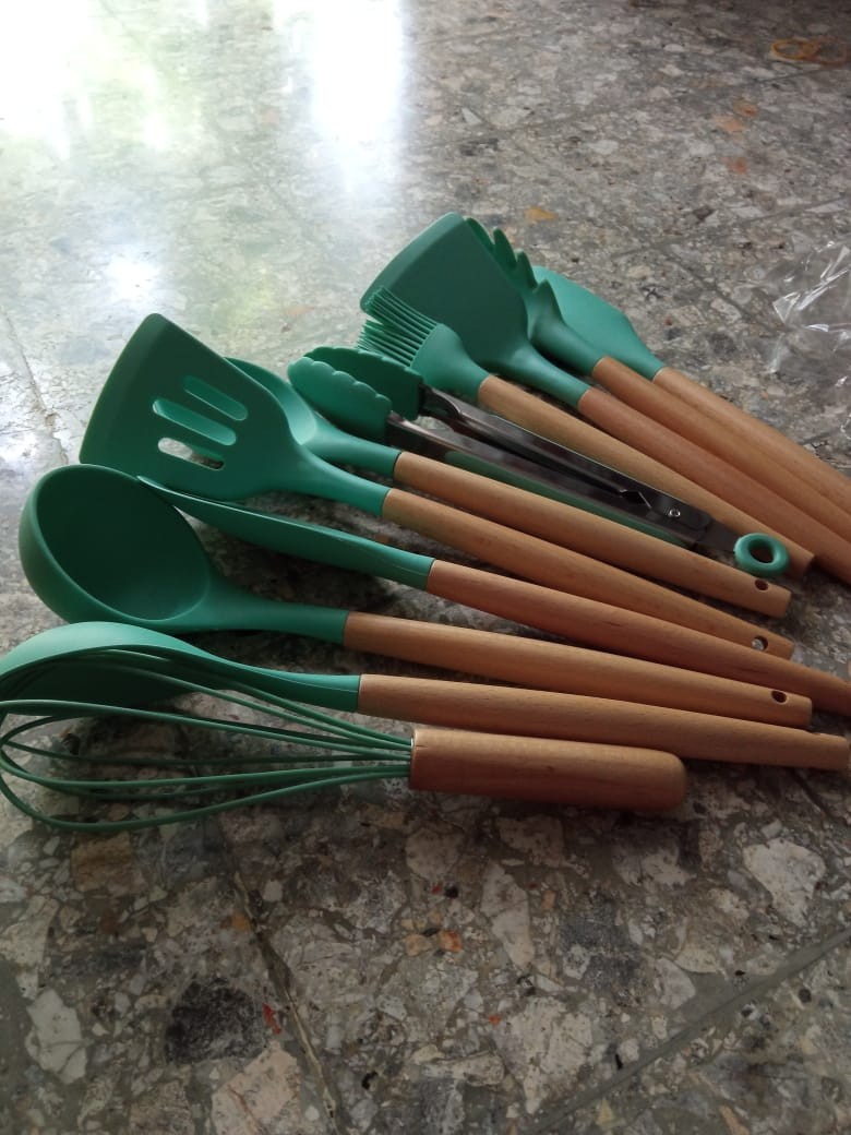 Hih Set 13 In 1 Silicone Utensil Peralatan Spatula Silikon Sutil Kitchen Set + 1 Wadah