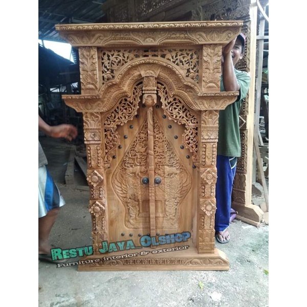 jendela gebyok jendela ukir motif gunungan