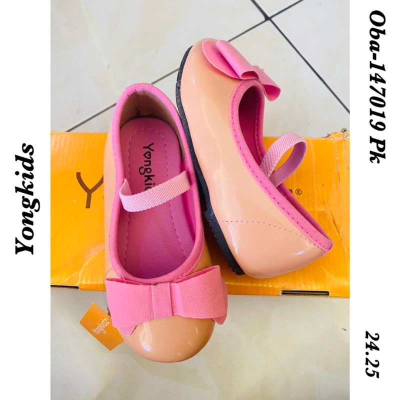 sepatu flat pita anak