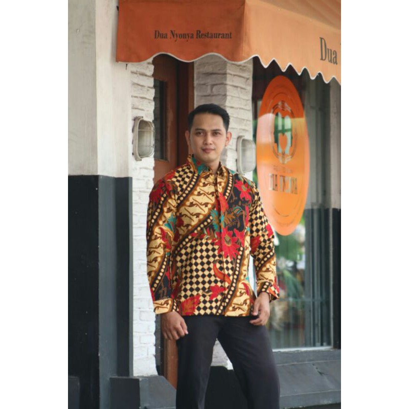 baju batik Pekalongan