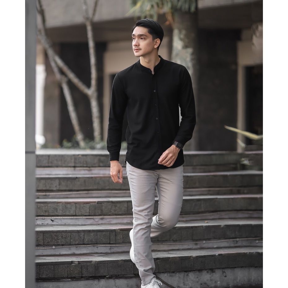 BROGUY Kemeja Pria Lengan Panjang Basic Polos Kerah Sanghai Casual Slimfit Size M - XXL