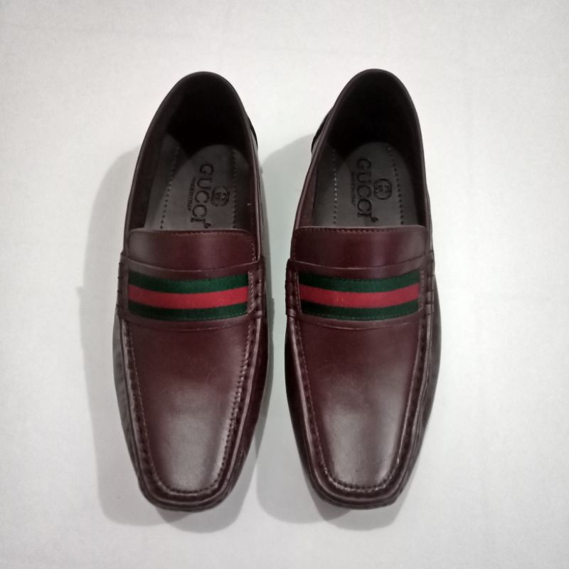 SepatuFormalPria/SepatuKulitAsli/MerekGucci/SepatuKerjaPria/SepatuLoafers/SepatuSlipOnCowok