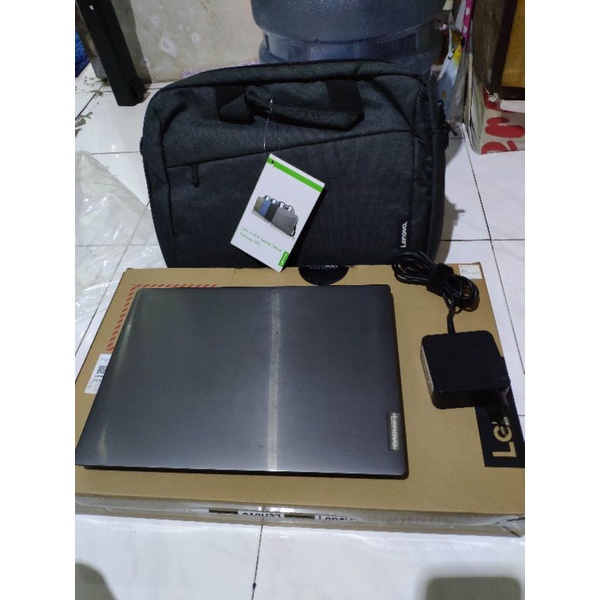 lenovo v14 amd atlhon silver 4/256 garansi