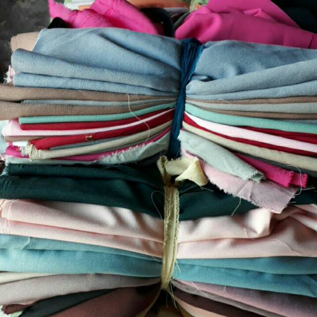 Kain perca diamond crepe