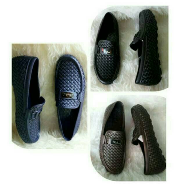 SEPATU JELLY PRIA  / SEPATU KARET PRIA