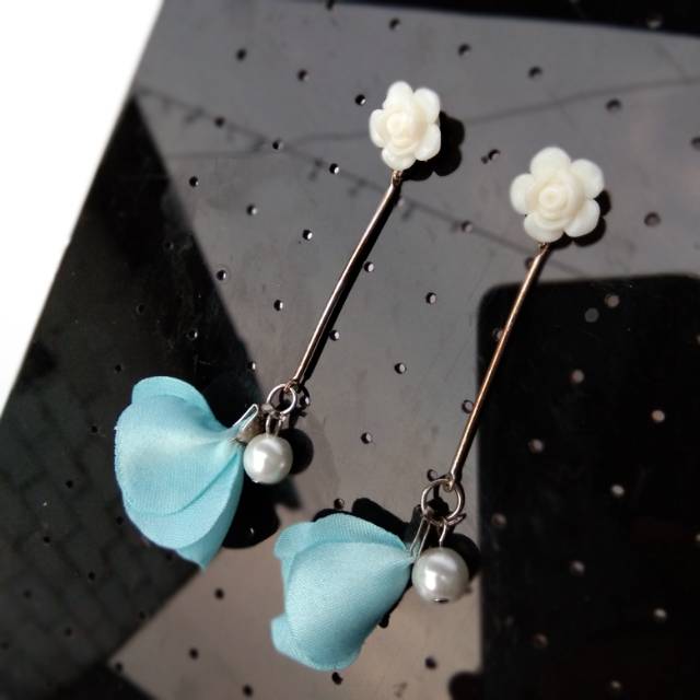Anting tusuk hijab anting korea anting hijab wanita anting anjang juntai anting bulu anting pompom