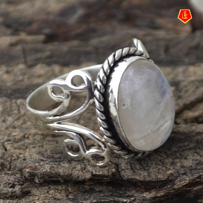 [Ready Stock]Moonstone Silver Ring Exaggerated Creative Elegance