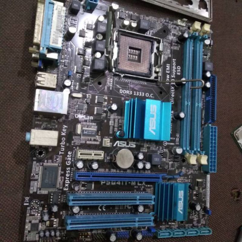 Matherboard mobo Asus G41 LGA 775 DDR3 + Processor