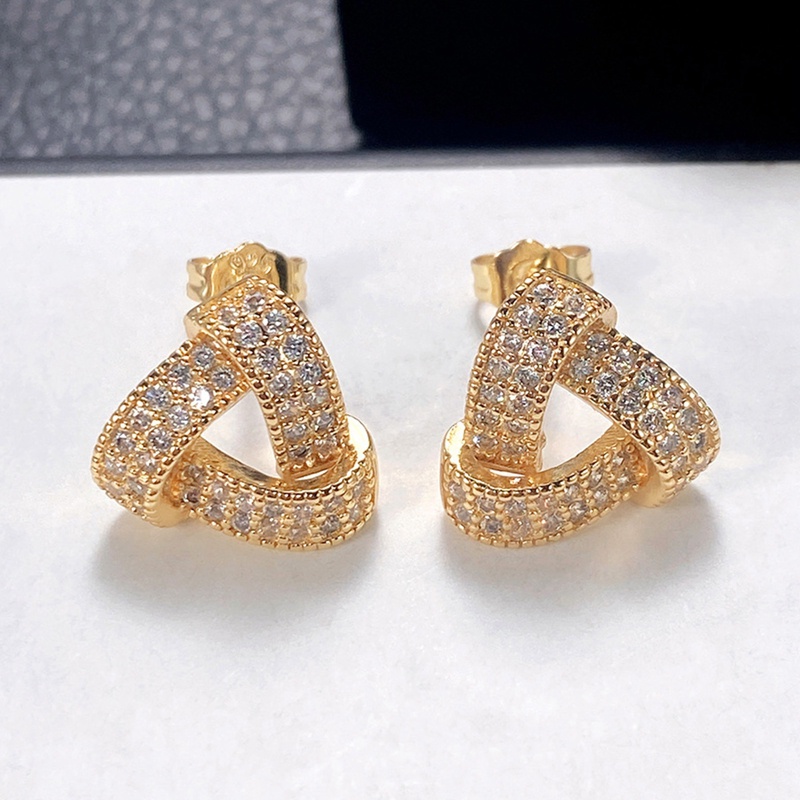 Anting Stud Bentuk Segitiga Aksen Batu Kubik Zirkonia Serbaguna Untuk Wanita