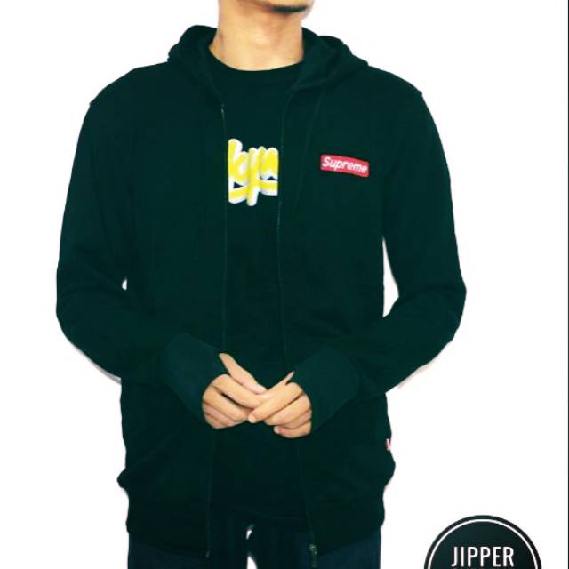 Jaket jipper hodie black supreme