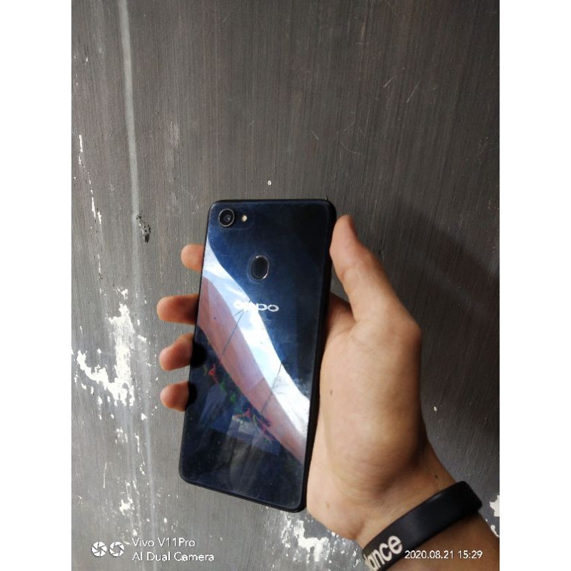 oppo f7 matot