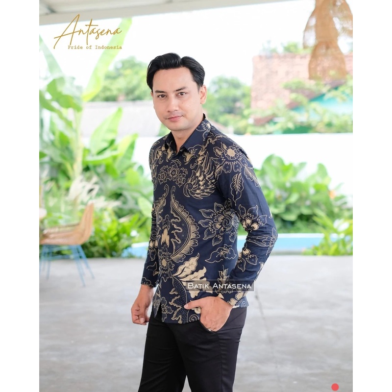 MAHKOTA NAVY Kemeja Batik Pria Lengan Panjang Bahan Katun Halus Lapis Furing