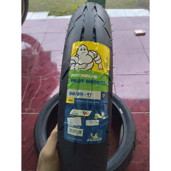 Ban michelin pilot gp ukuran 90/80 ring17