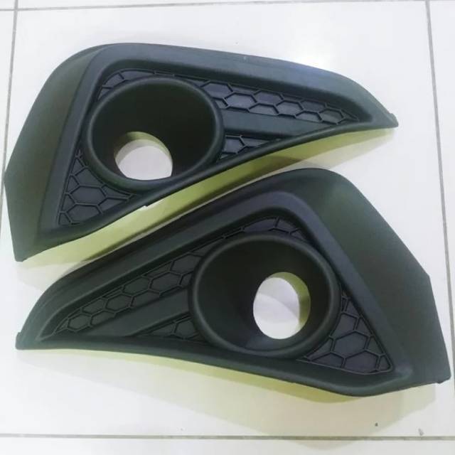 cover ring foglamp bumper toyota all new Rush 2018 2019 2020 2021 warna hitam doff trd terios