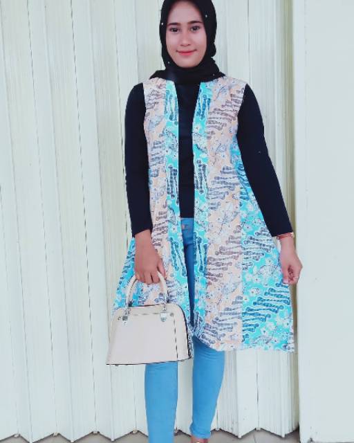 PAKAIAN WANITA - AURORA OUTER - OUTER WANITA - ATASAN WANITA
