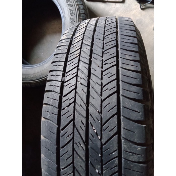 BAN MOBIL SECOUND 215/65 R16 DUNLOP GRANDTREK ST 20