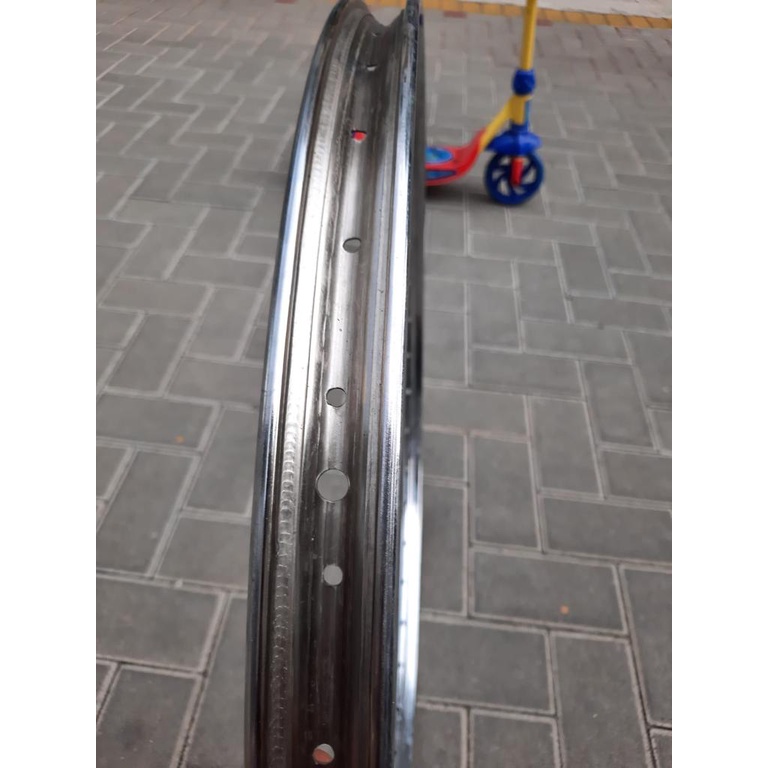 TERMURAH!!! Velg Becak 28&quot; Hole 40 / UNITED Chrome / Satu Pasang / Realpict