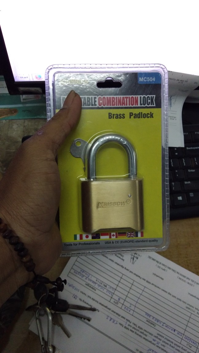 Ace Krisbow - Gembok Dengan Kombinasi 4 Angka Nomor Mc504 / Brass Padlock