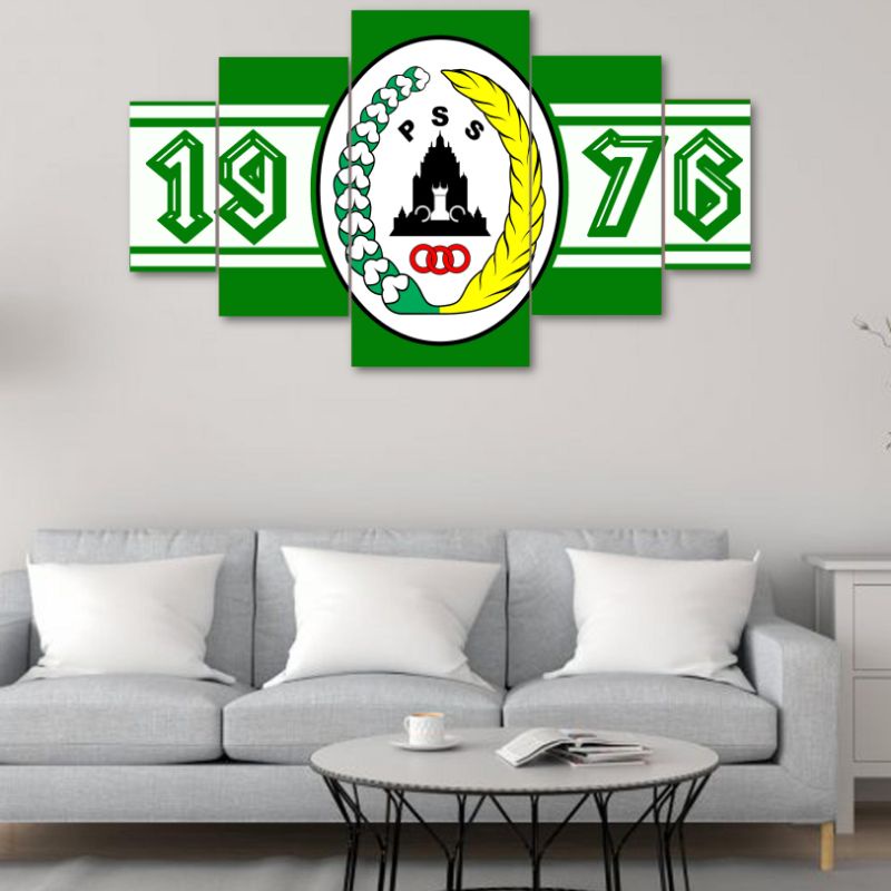 "J-0ne" hiasan dinding walldecor poster kayu logo club bola pss sleman custom 6 40x70 cm