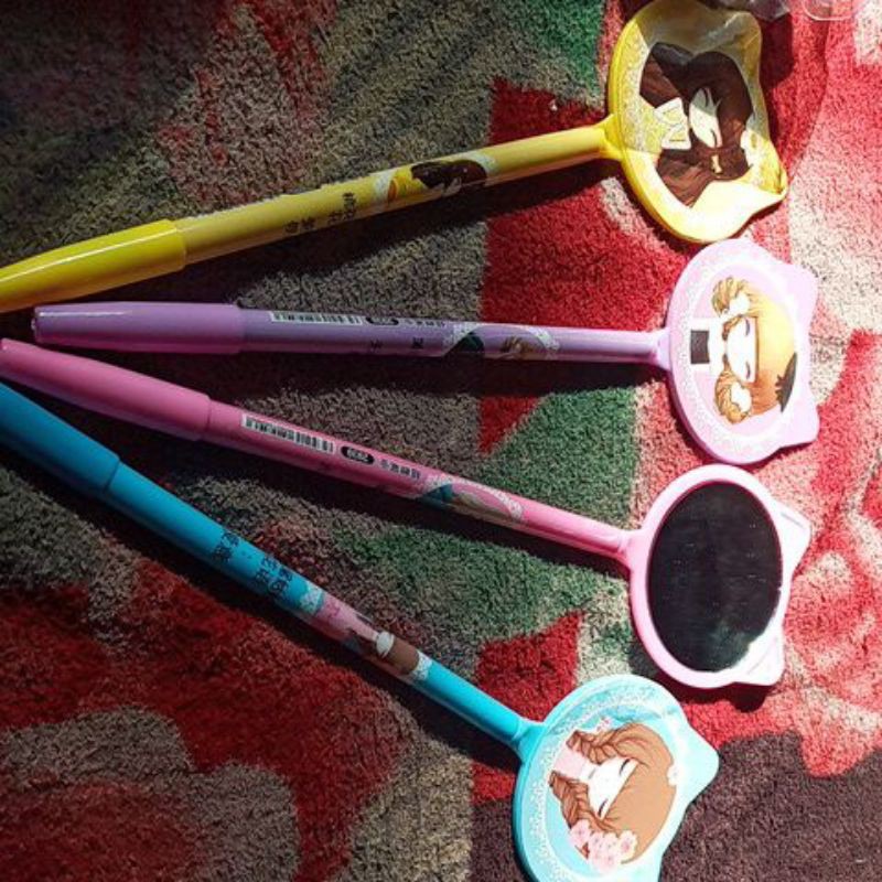 

pulpen karakter kaca 3.000/pcs barang dikirim random