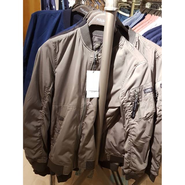 Pull and bear Bomber jacket