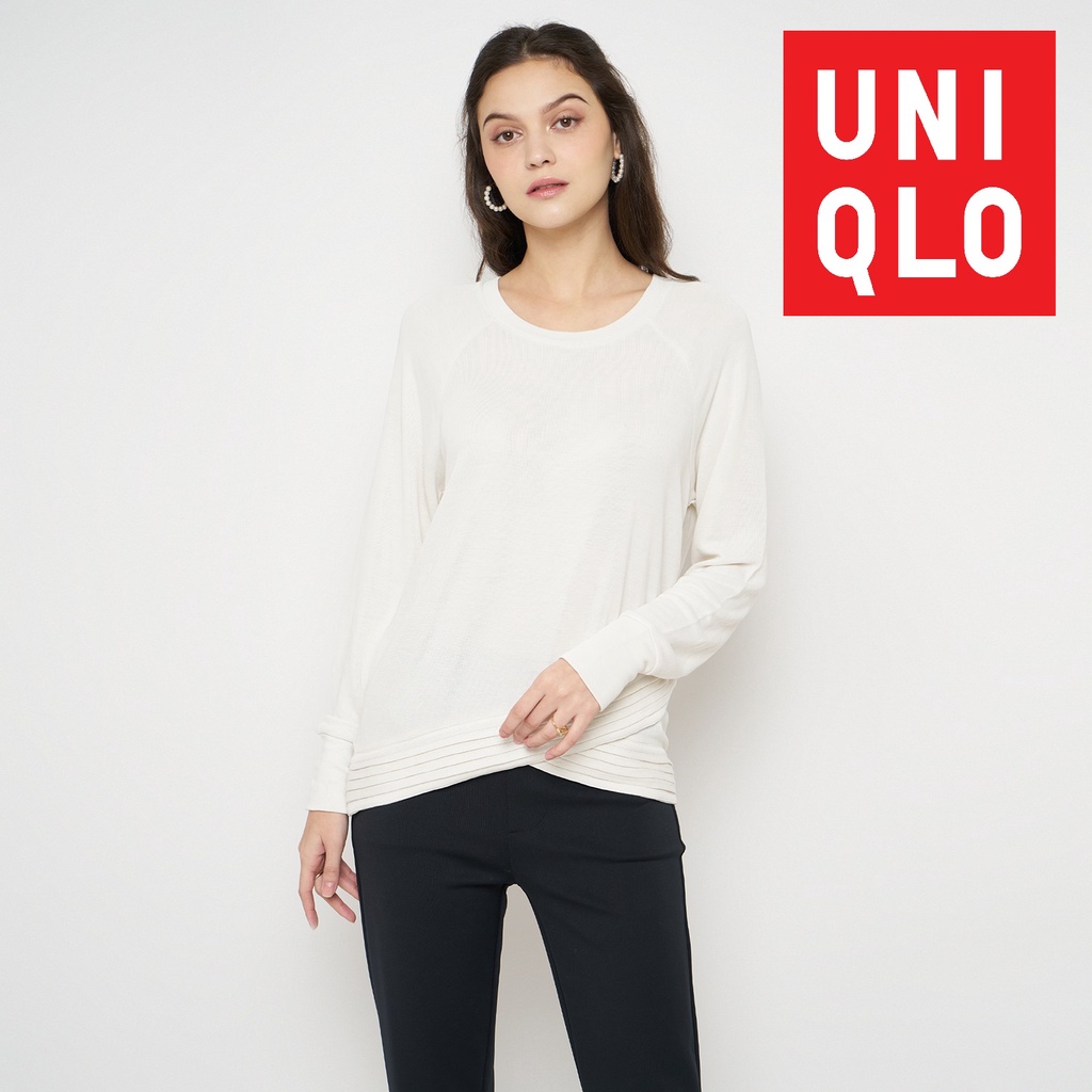 Uniqlo Knit Sweater Women White Sweatshirt Rajut Halus Original