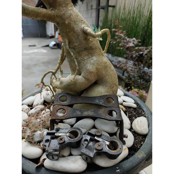 Engsel Jog GL 100 original Set Kunci Jog GL 100 original