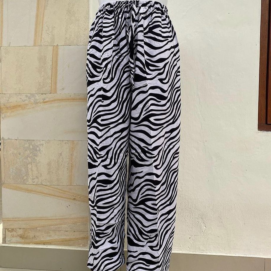 KULOT MOTIF ZEBRA BAHAN RAYON PREMIUM TERMURAH MOTIF ZEBRA SAPI ANIMAL CELANA KULOT BALI MOTIF