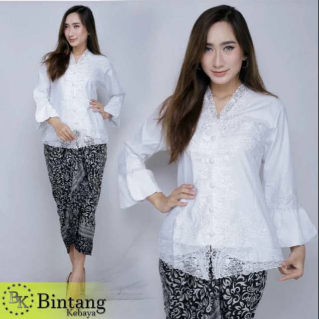 Set kebaya putih