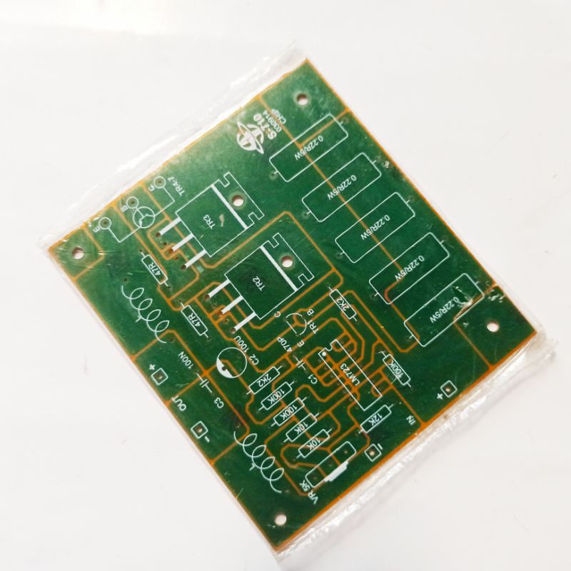 PCB 0-15V 10A DC Regulator