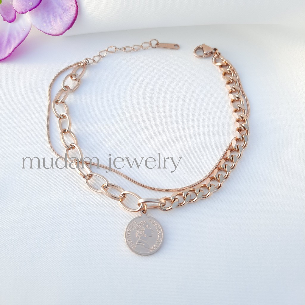 Gelang Titanium Rantai Combinasi 2 Leyer Model Vintage Queen Coin Tersedia Warna Rose Gold dan Gold