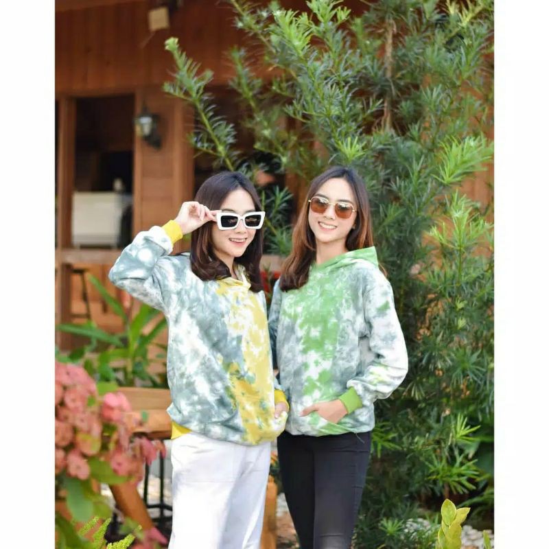 Hoodie Tie Dye / Tie Dye Sweater