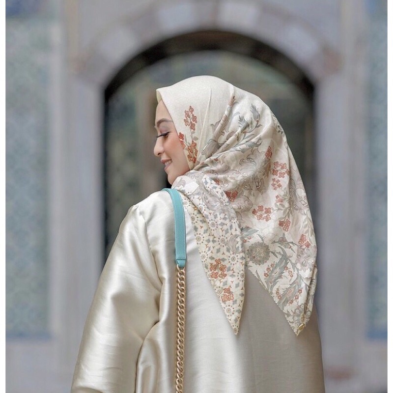 Buttonscarves Topkapi Ivory