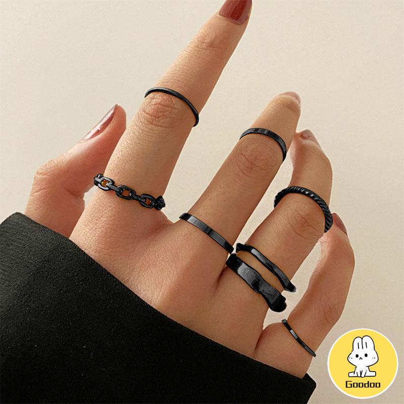 7pcs Cincin Korea Hitam Gaya Punk Aesthetic Cincin Titanium Pria Keren Untuk Wanita Ring Jewelry -Doo