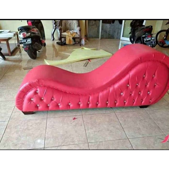 Kursi santai(kursi bercinta)