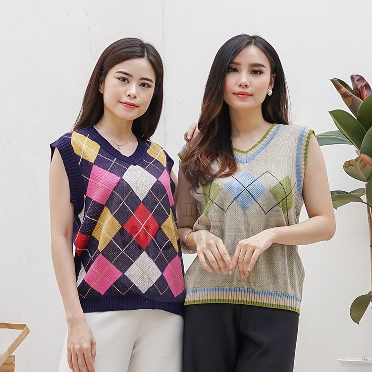 Diamond Knit Vest Rompi Rajut Wanita