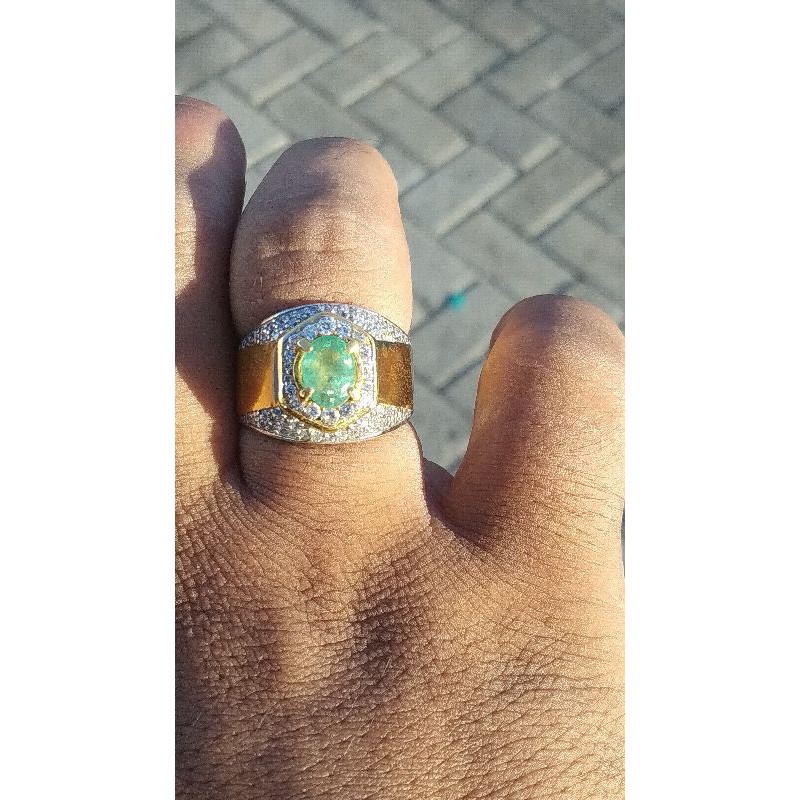 Cincin Zamrud Colombia