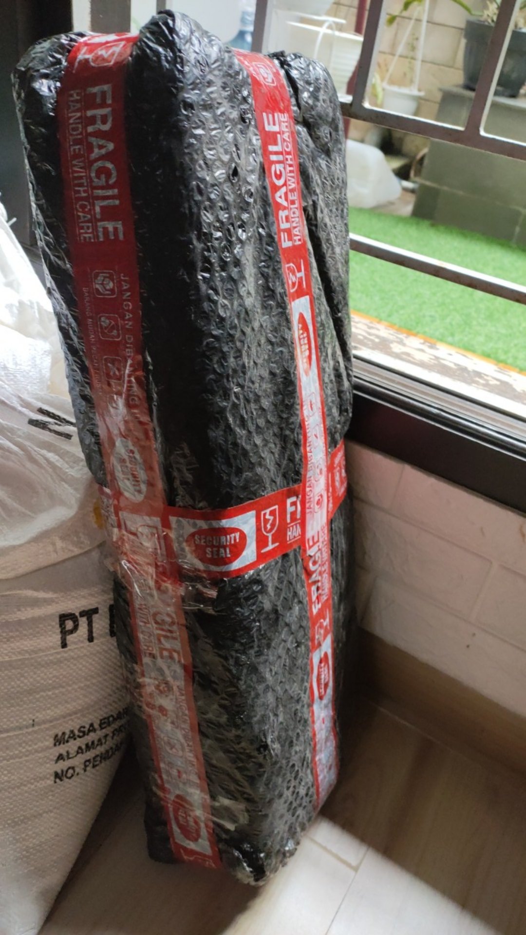 Hanssem Triple Plus Wireless Electric Spin Scrubber