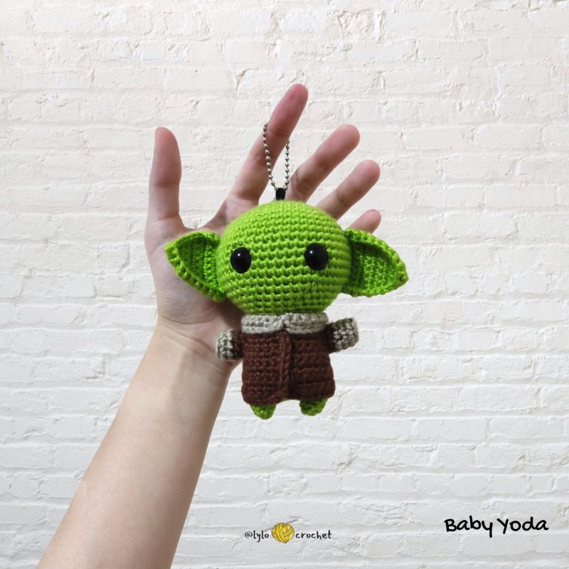 Baby Yoda Star Wars - Boneka Rajut / Amigurumi / Gantungan Tas / Aksesoris Lucu