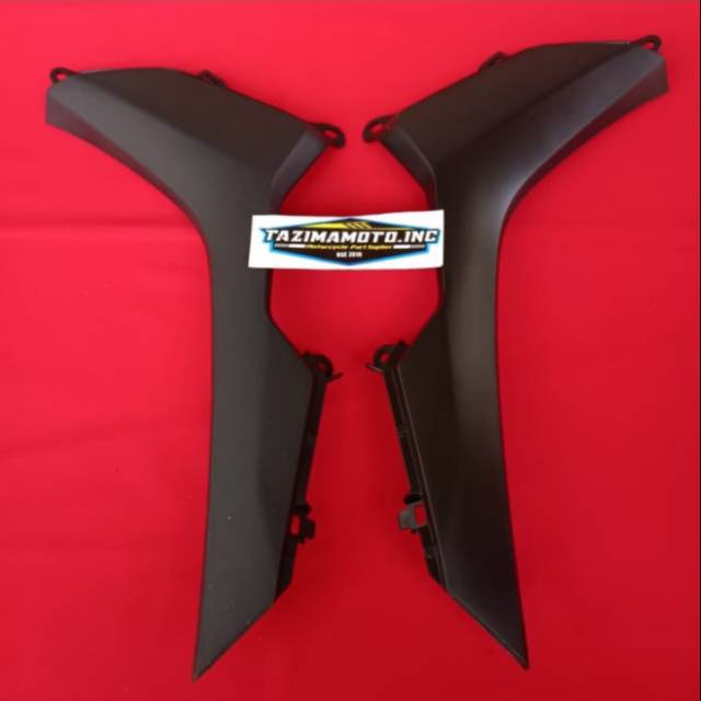 GARNIS SAYAP SAMPING KANAN KIRI NEW VARIO 150 125 LED ESP 2018-2021