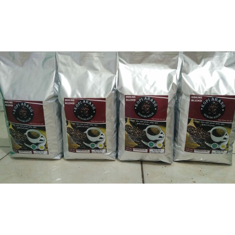 

kopi bland kopi abang sepesial house bland robusta dan arabika gunung kelir ukuran 1 kg
